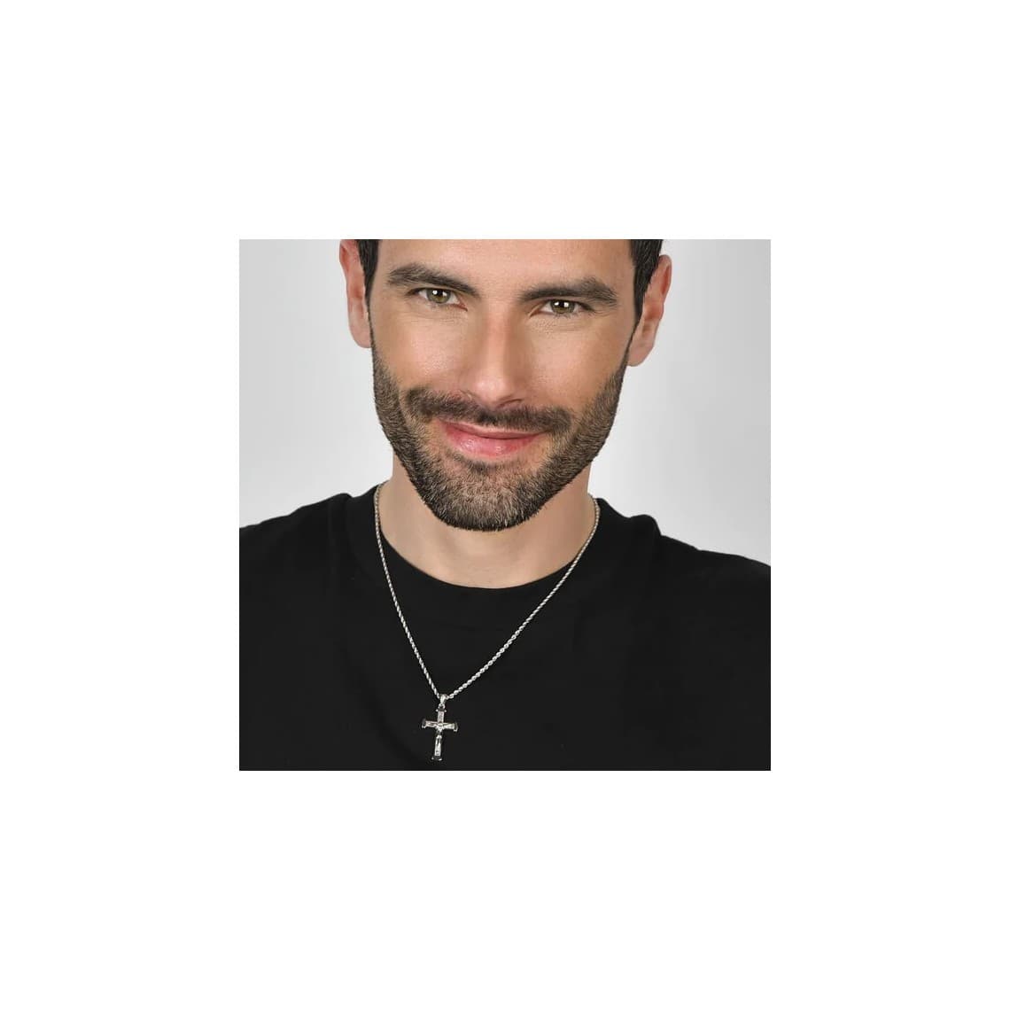 COLLANA UOMO IN ACCIAIO CON CROCEFISSO