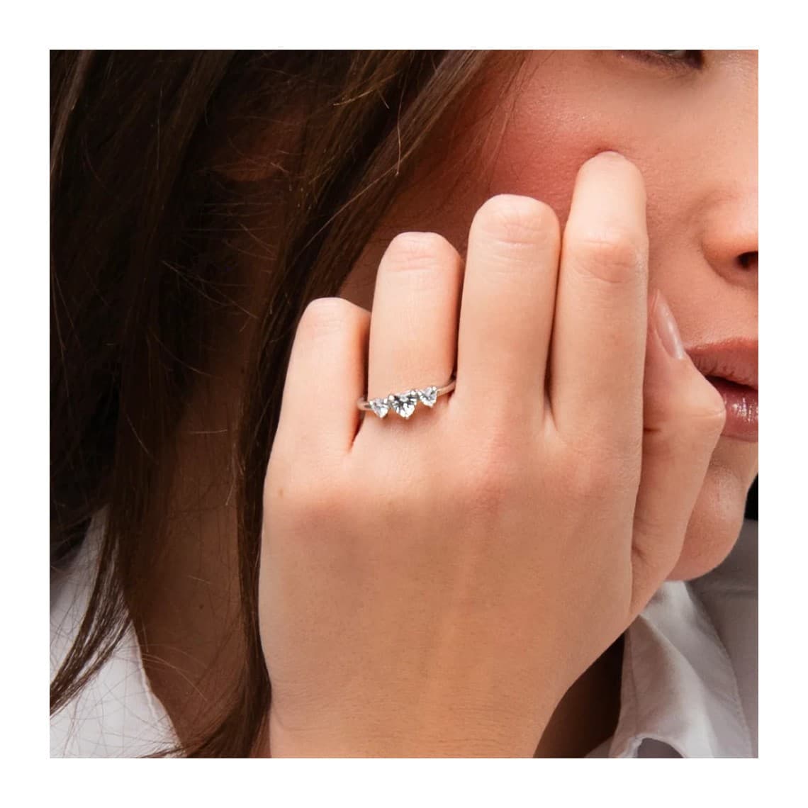 Anello in acciaio cuori con zirconi bianchi ANK670